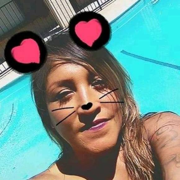 Meet your Posher, Moni - Picture 1 of 1